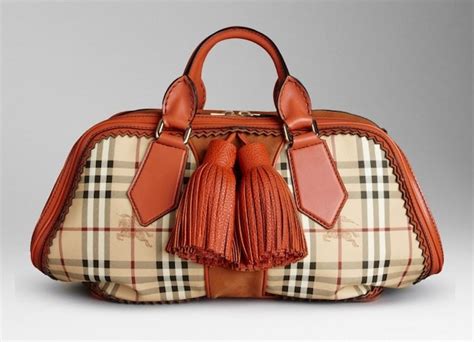 burberry brosche|borse burberry prezzi.